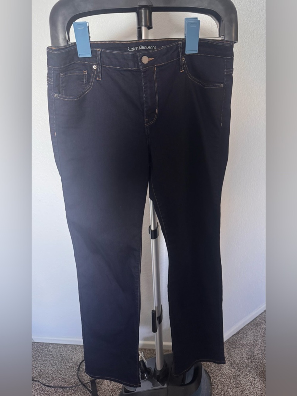 30.5 Inseam Calvin Klein Jeans Dark Blue Women's Straight-Leg Jeans